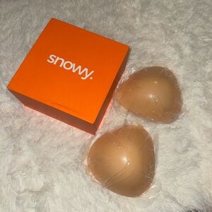 NWB Snowy Stick Bra Insert Reusable Size F Color Beige